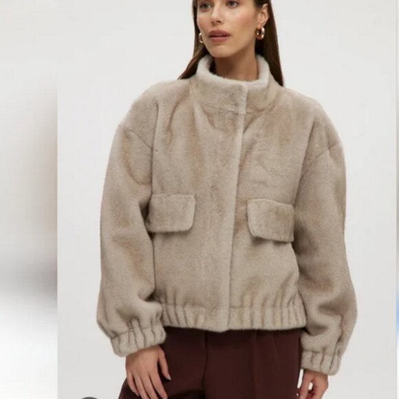 New House Of Harlow Mink Faux Fur Bomber Size M - Picture 1 of 9